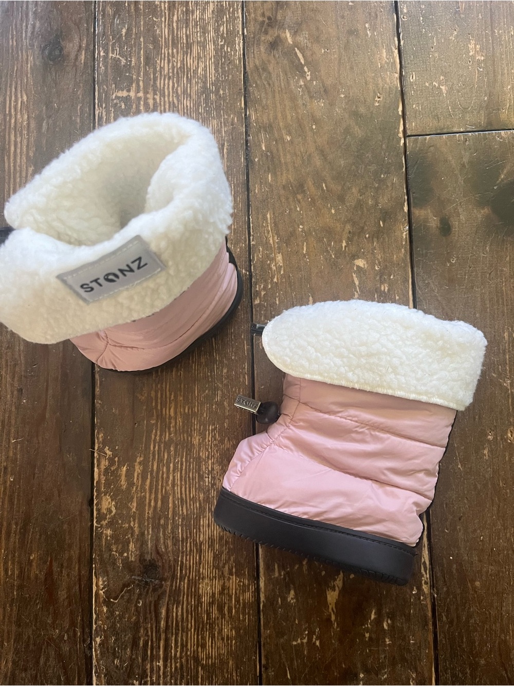 Stonz Pink Kids Sherpa-Lined Baby Boots size Medium